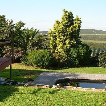 Отель The Hexagon Wildlife Conservation Uitenhage Экстерьер фото